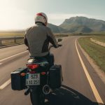 Assurance moto malus : stratégies pour faire baisser la note après un accident ou des infractions